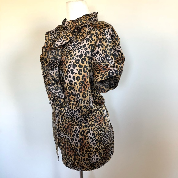 Sexy Cheetah Print high neck ruffle Blouse Sz 2X - Picture 2 of 6